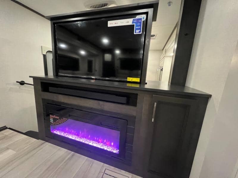 2026 Keystone RV 2026 Keystone RV Alpine - thumbnail 46