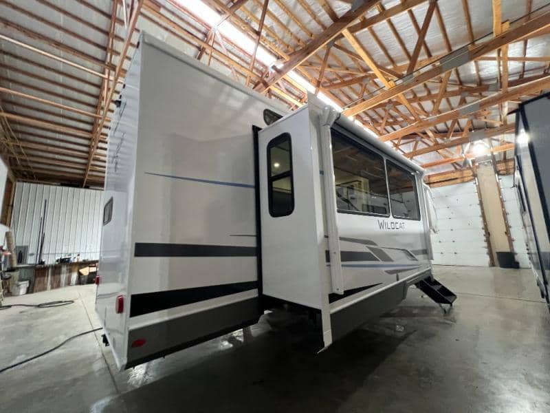 2026 Forest River 2026 Forest River Wildcat - thumbnail 6