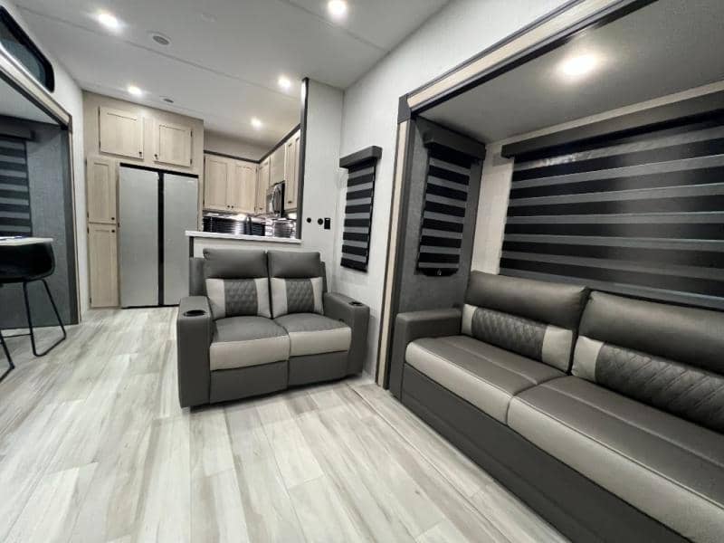 2026 Forest River 2026 Forest River Wildcat - thumbnail 16