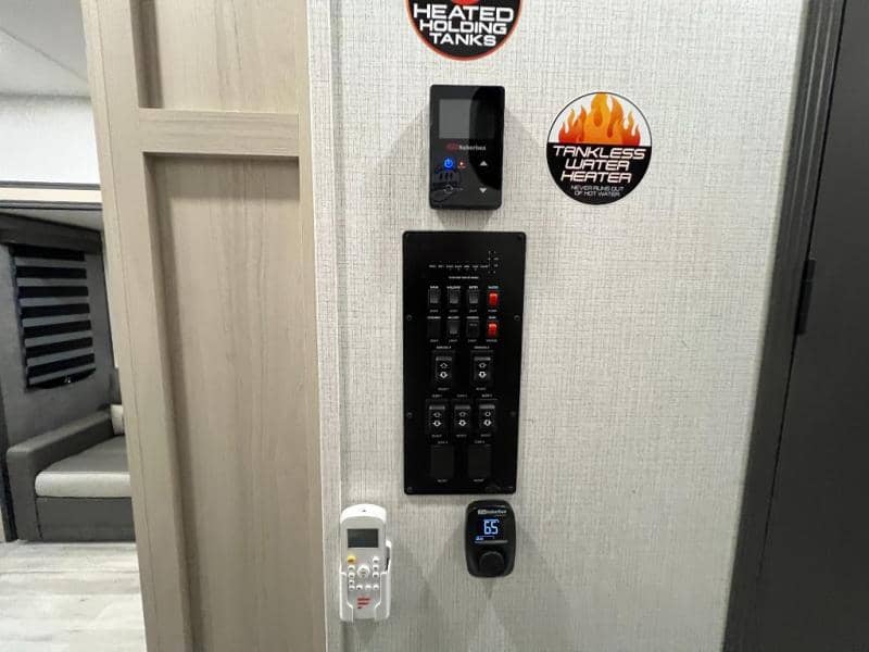 2026 Forest River 2026 Forest River Wildcat - thumbnail 35