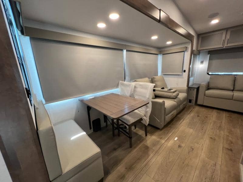 2026 Alliance RV 2026 Alliance RV Avenue - thumbnail 13