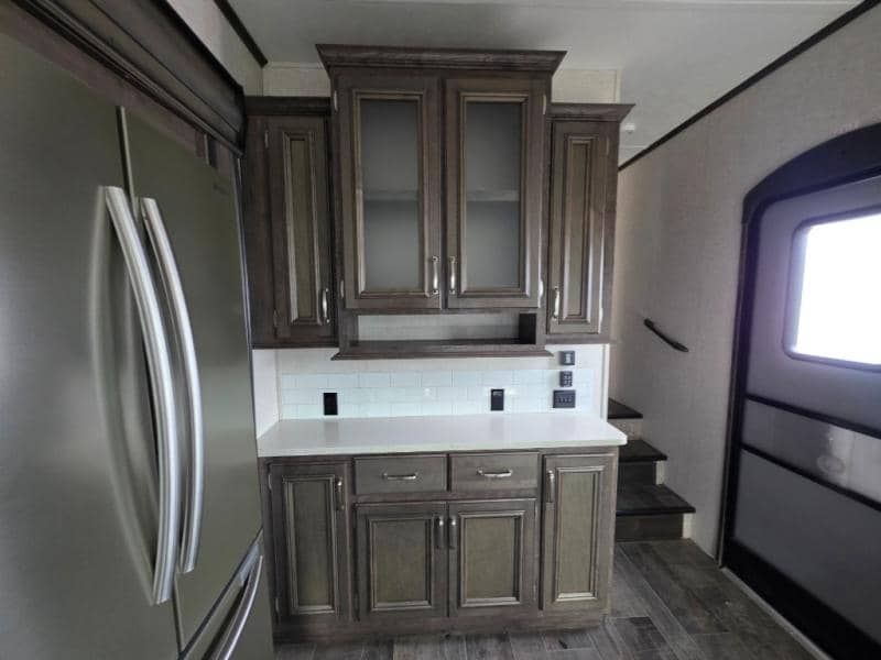 2018 Keystone RV 2018 Keystone RV Montana High Country - thumbnail 38