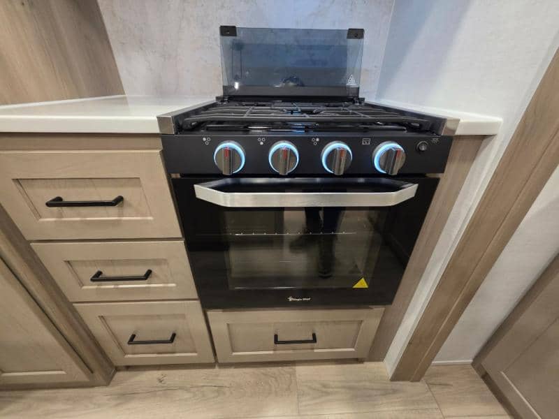 2026 Forest River 2026 Forest River Rockwood Ultra Lite - thumbnail 29