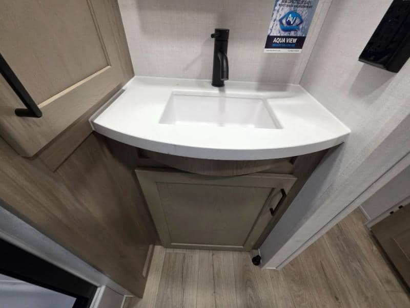 2026 Forest River 2026 Forest River Rockwood Ultra Lite - thumbnail 40