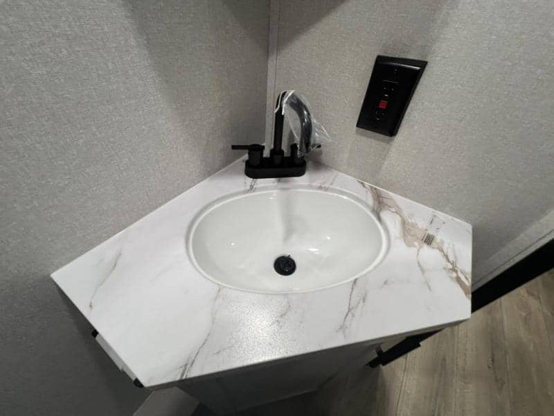 2026 Jayco 2026 Jayco Jay Feather - thumbnail 26