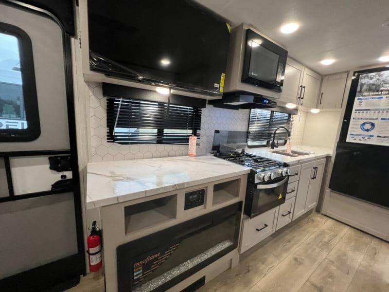 2026 Jayco 2026 Jayco Jay Feather - thumbnail 19