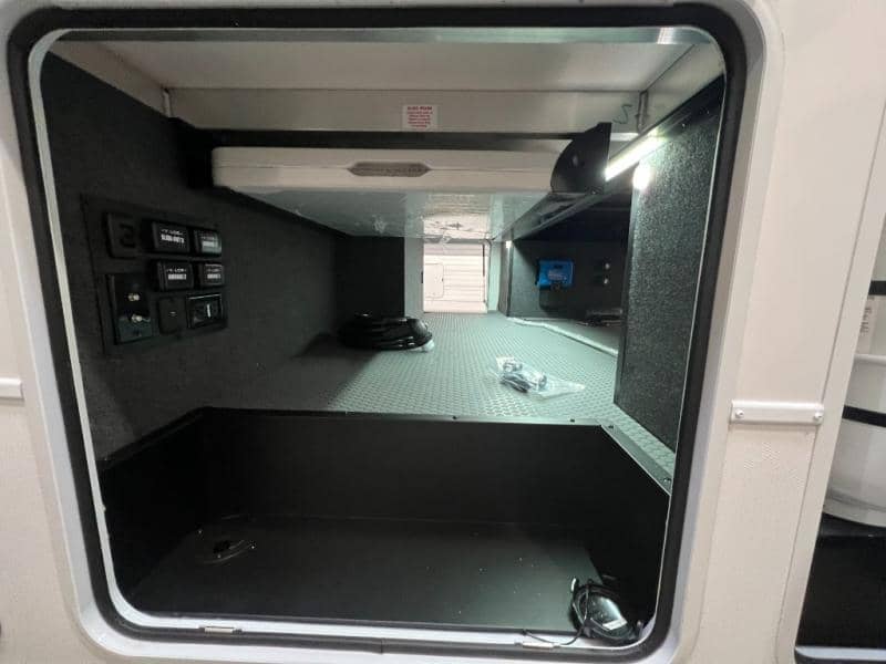 2026 Alliance RV 2026 Alliance RV Valor - thumbnail 13