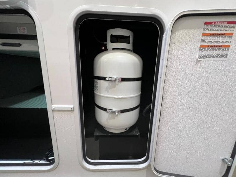 2026 Alliance RV 2026 Alliance RV Valor - thumbnail 14