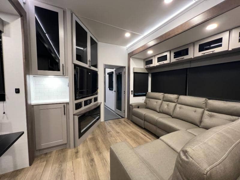 2026 Alliance RV 2026 Alliance RV Valor - thumbnail 21