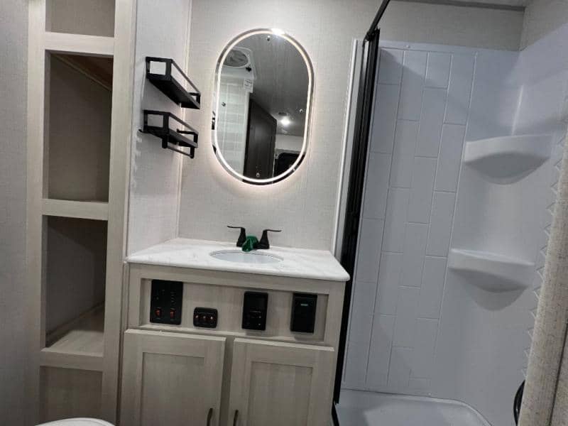 2026 Forest River 2026 Forest River Surveyor Legend - thumbnail 30