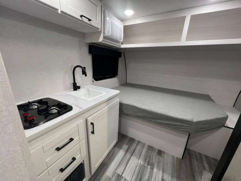 2026 Jayco 2026 Jayco Jay Flight SLX - thumbnail 17