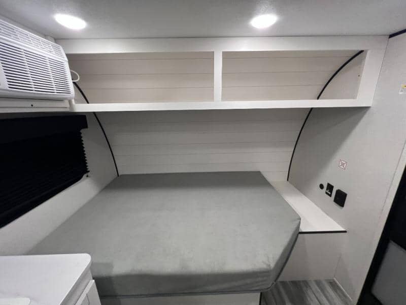 2026 Jayco 2026 Jayco Jay Flight SLX - thumbnail 18