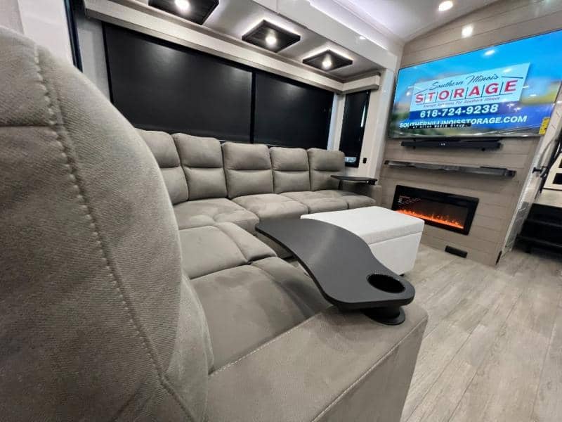 2026 Jayco 2026 Jayco Pinnacle - thumbnail 51