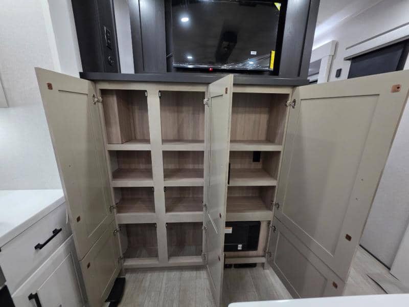 2026 Jayco 2026 Jayco Pinnacle - thumbnail 23