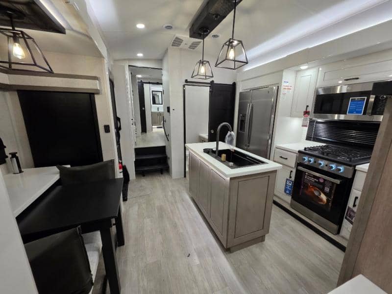 2026 Jayco 2026 Jayco Pinnacle - thumbnail 35