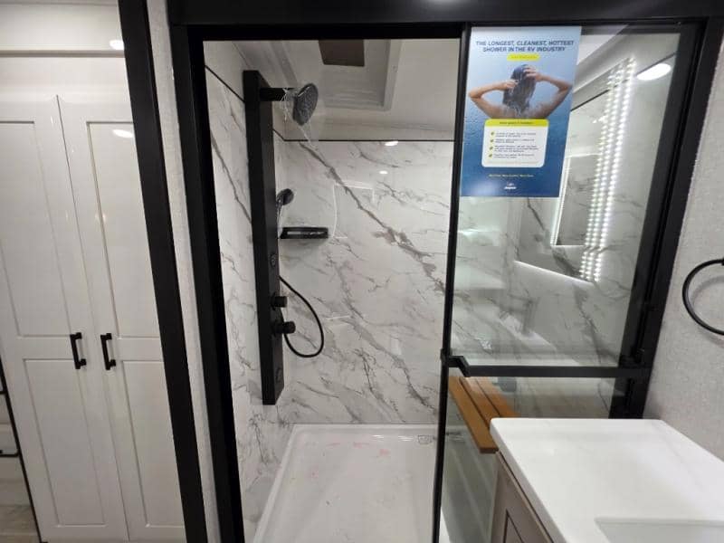 2026 Jayco 2026 Jayco Pinnacle - thumbnail 61