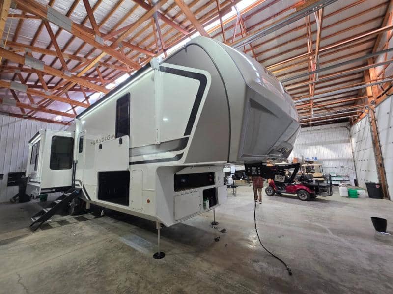2026 Alliance RV 2026 Alliance RV Paradigm - thumbnail 3