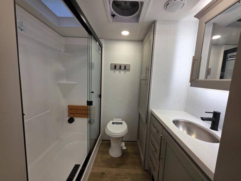 2026 Alliance RV 2026 Alliance RV Paradigm - thumbnail 44