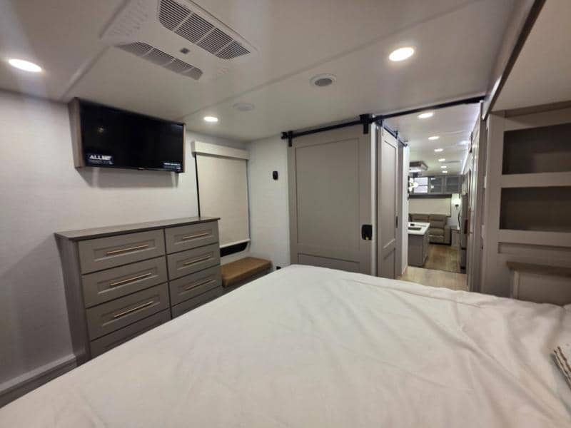 2026 Alliance RV 2026 Alliance RV Paradigm - thumbnail 61