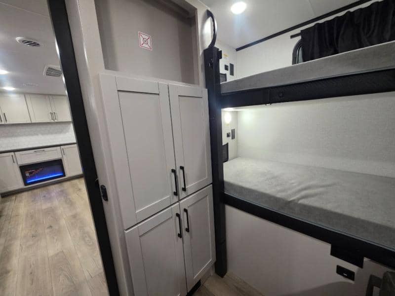 2026 Jayco 2026 Jayco Jay Feather - thumbnail 38