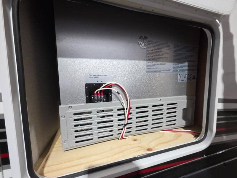 2026 Jayco 2026 Jayco Seismic Toy Hauler - thumbnail 11