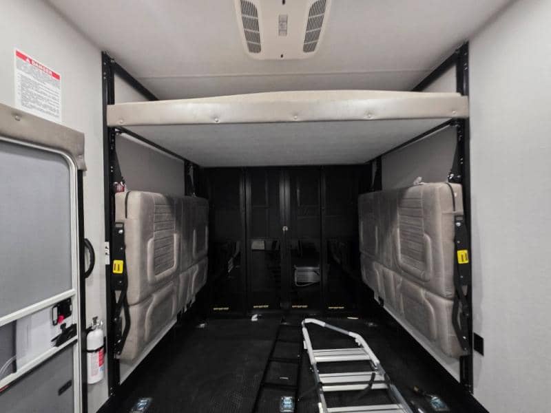 2026 Jayco 2026 Jayco Seismic Toy Hauler - thumbnail 36