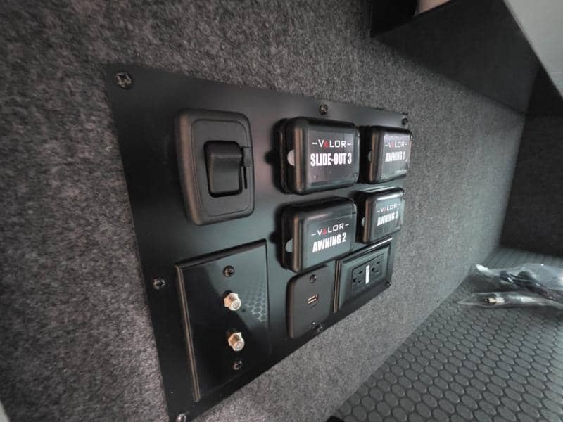 2026 Alliance RV 2026 Alliance RV Valor - thumbnail 12