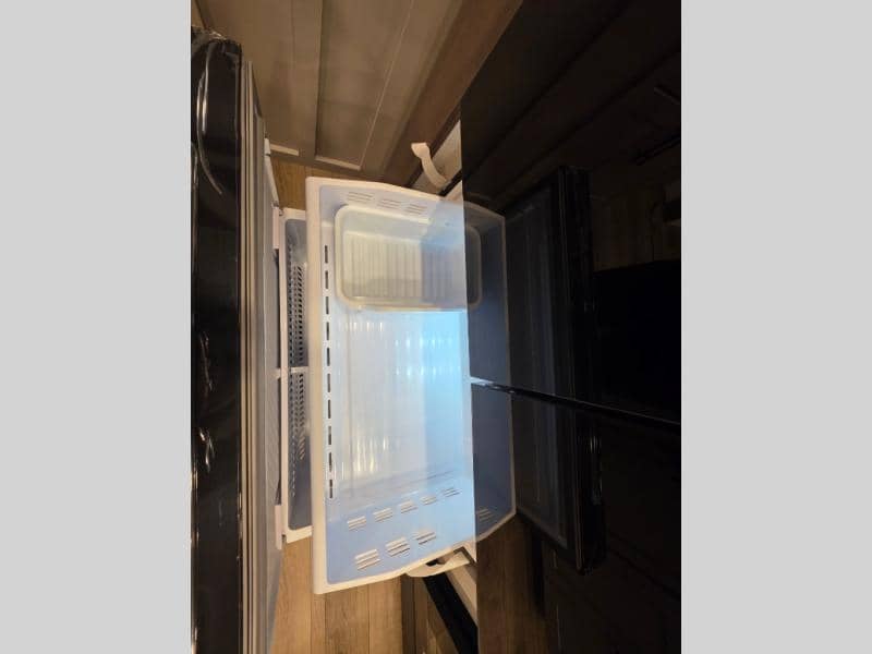 2026 Alliance RV 2026 Alliance RV Valor - thumbnail 28