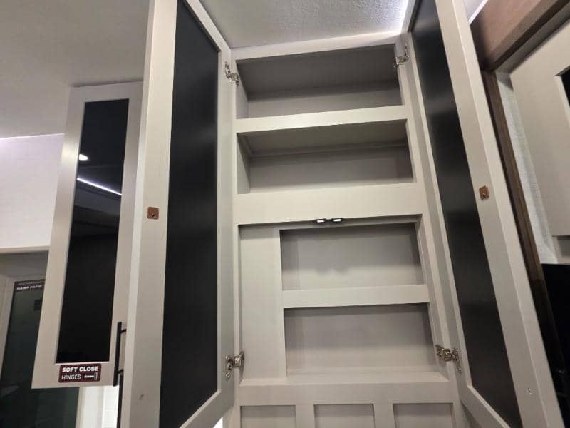 2026 Alliance RV 2026 Alliance RV Valor - thumbnail 30