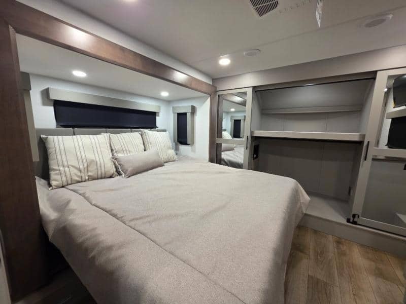 2026 Alliance RV 2026 Alliance RV Valor - thumbnail 43