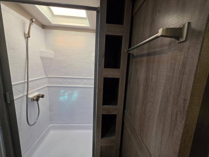 2022 Grand Design 2022 Grand Design Imagine - thumbnail 40