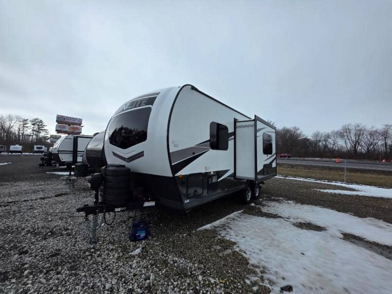 2024 Forest River 2024 Forest River Rockwood Mini Lite - thumbnail 5