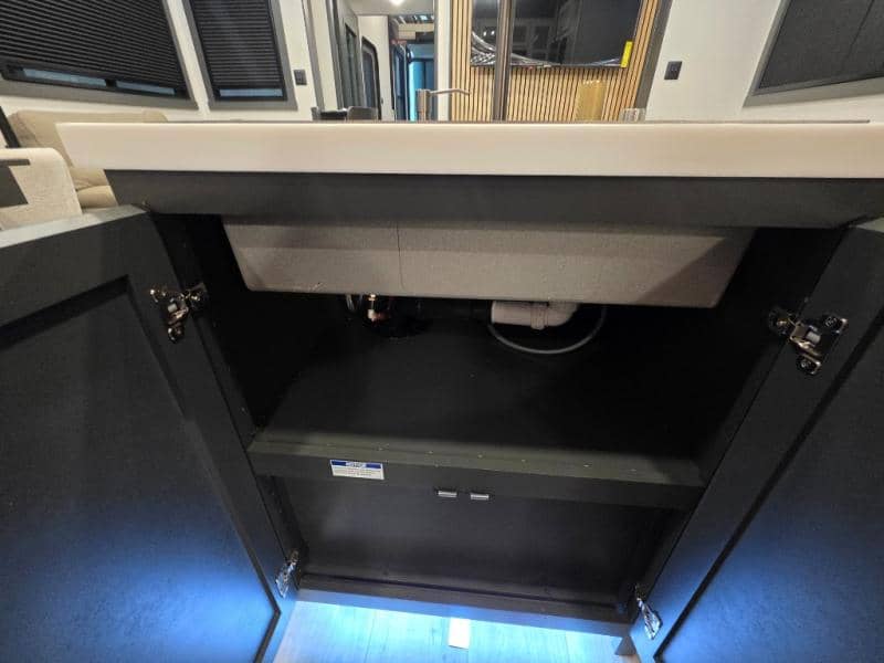 2026 Forest River 2026 Forest River Xlr Nitro Toy Hauler - thumbnail 18