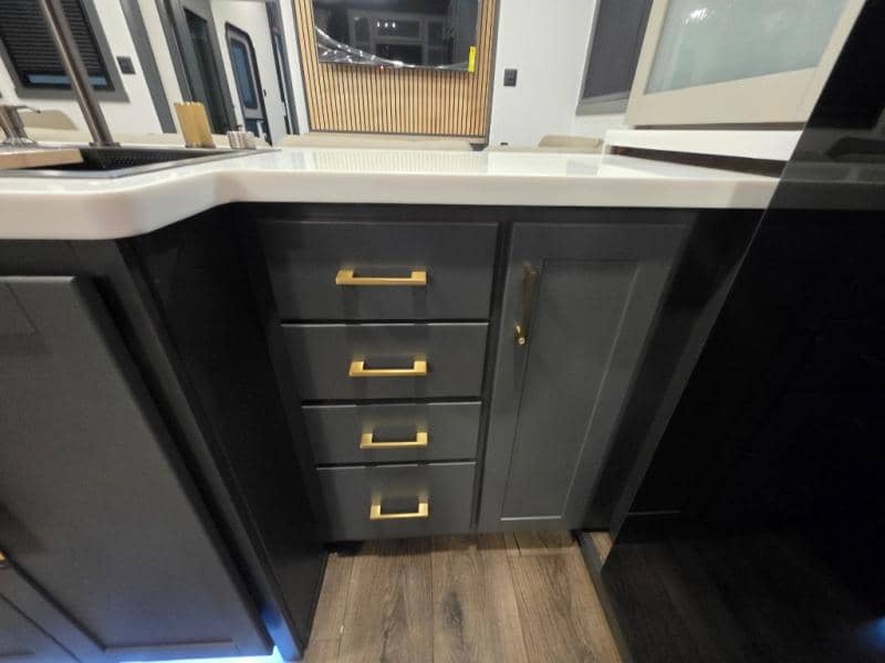 2026 Forest River 2026 Forest River Xlr Nitro Toy Hauler - thumbnail 19