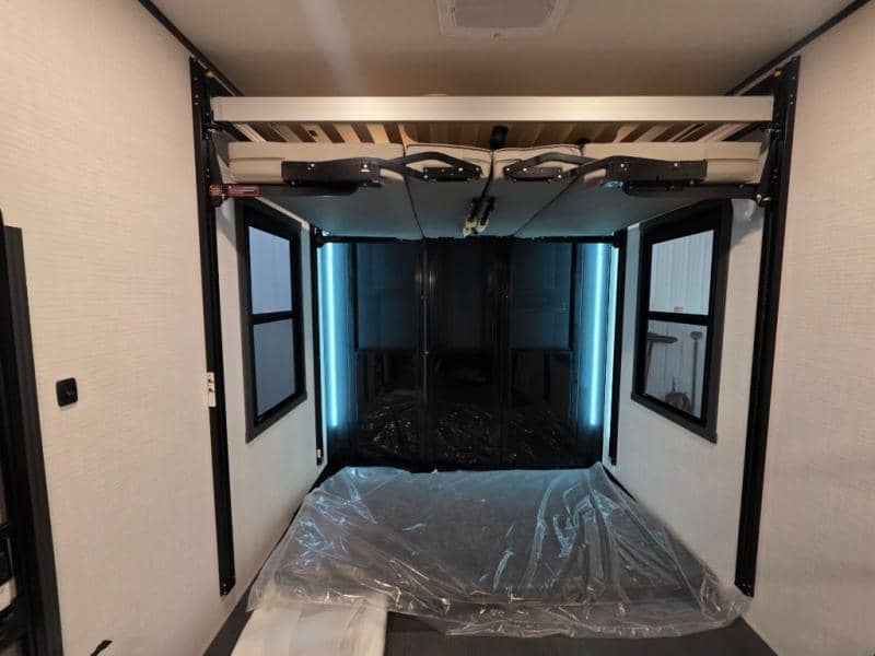 2026 Forest River 2026 Forest River Xlr Nitro Toy Hauler - thumbnail 38