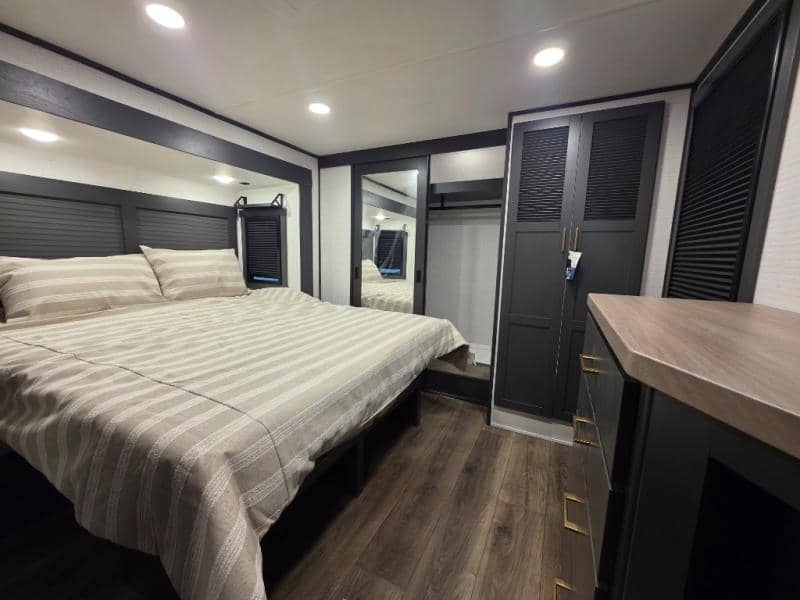 2026 Forest River 2026 Forest River Xlr Nitro Toy Hauler - thumbnail 53