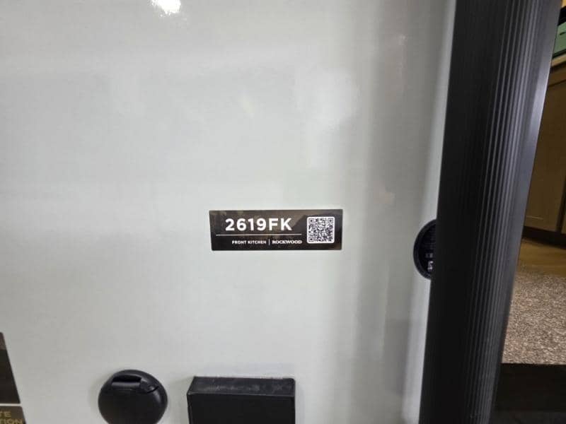 2026 Forest River 2026 Forest River Rockwood Ultra Lite - thumbnail 8