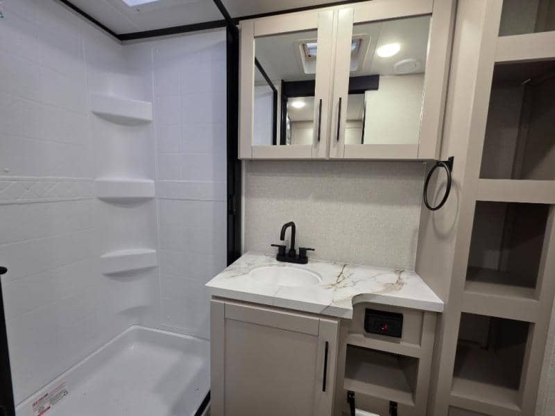 2026 Jayco 2026 Jayco Jay Feather - thumbnail 28