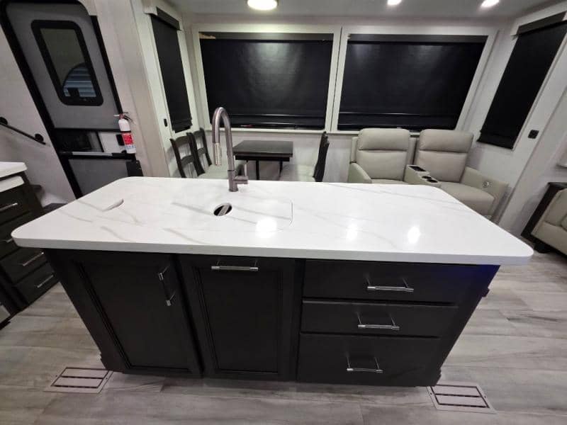 2026 Keystone RV 2026 Keystone RV Alpine - thumbnail 24