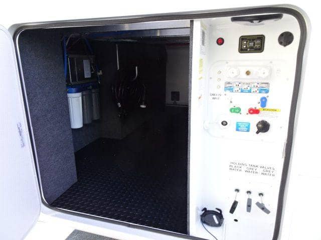 2025 Jayco 2025 Jayco North Point - thumbnail 9