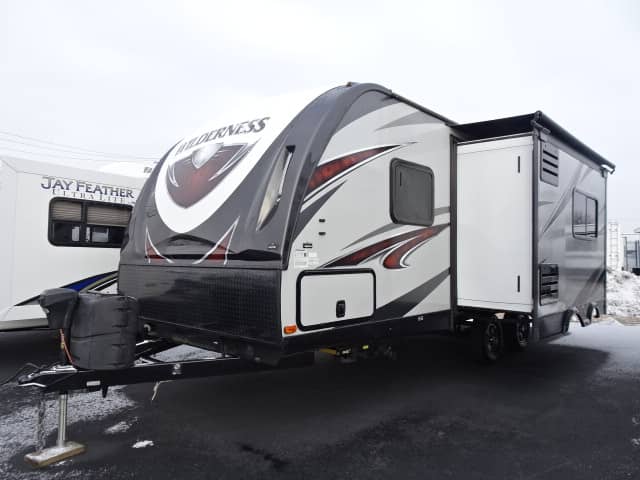 2019 Heartland 2019 Heartland Wilderness - thumbnail 5