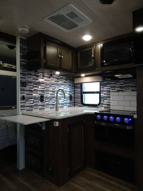 2019 Heartland 2019 Heartland Wilderness - thumbnail 16