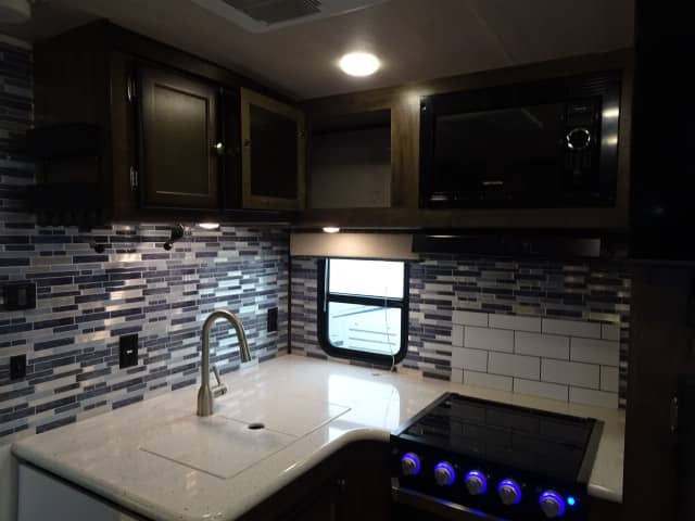 2019 Heartland 2019 Heartland Wilderness - thumbnail 19