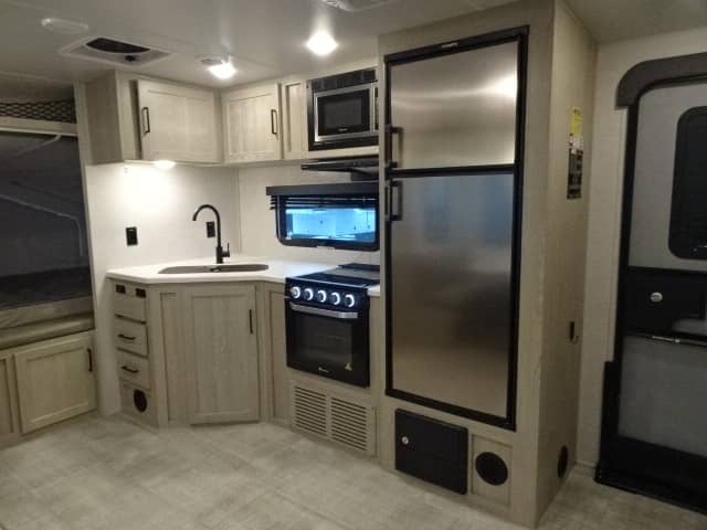 2021 Rockwood 2021 Rockwood Roo - thumbnail 7