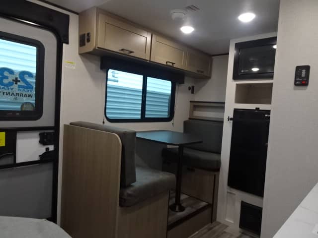 2026 Jayco 2026 Jayco Jay Flight SLX - thumbnail 14