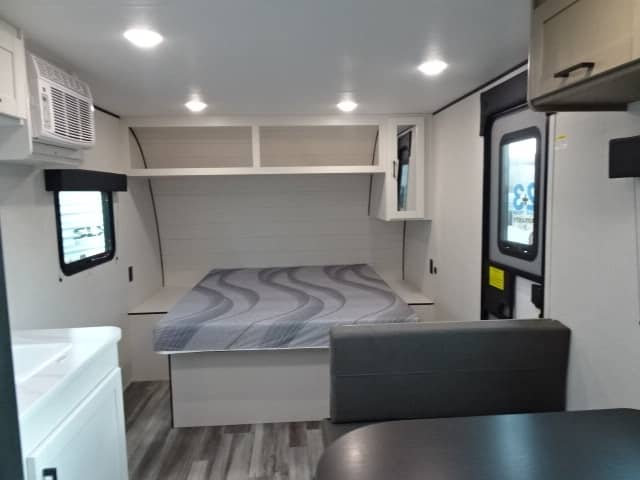 2026 Jayco 2026 Jayco Jay Flight SLX - thumbnail 23