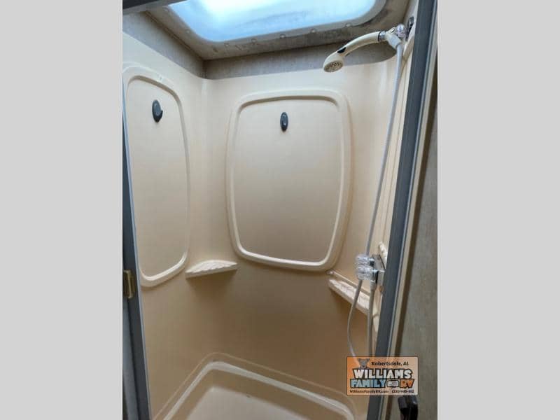 2008 Itasca 2008 Itasca Navion - thumbnail 31