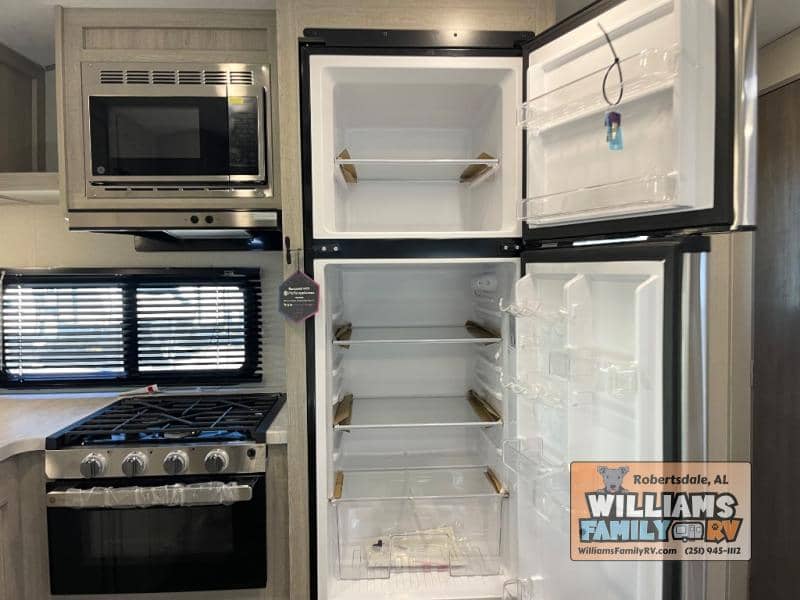 2025 Coachmen 2025 Coachmen Catalina - thumbnail 10