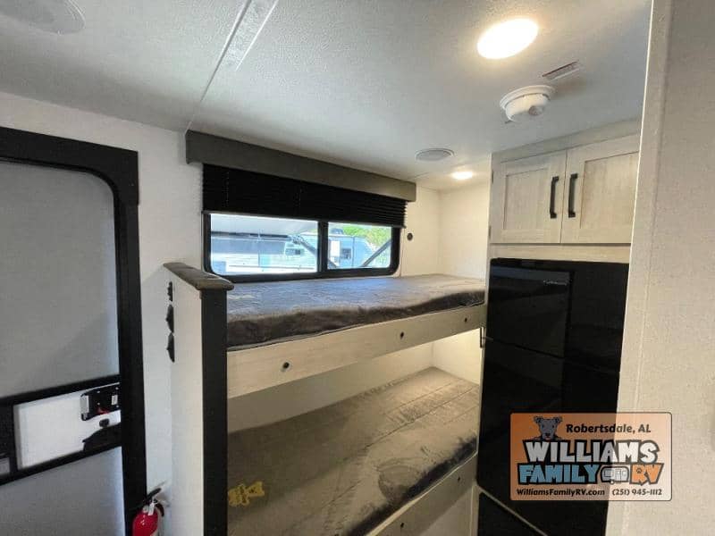 2025 Palomino 2025 Palomino Puma - thumbnail 10