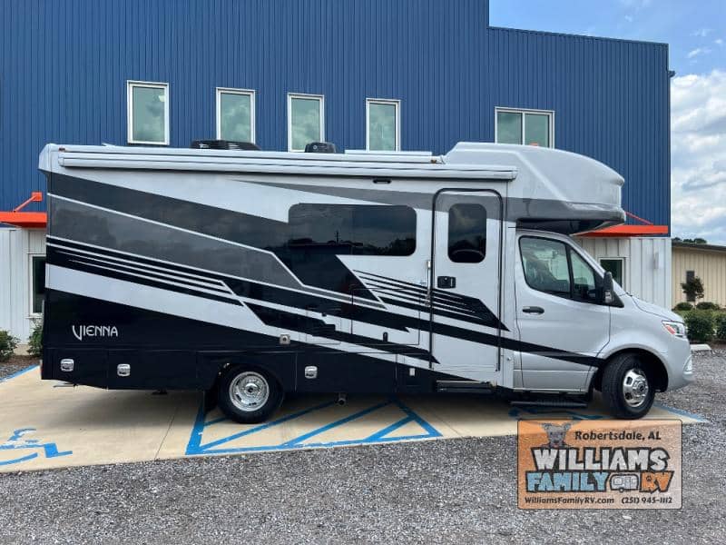 2026 Renegade 2026 Renegade Vienna - thumbnail 33